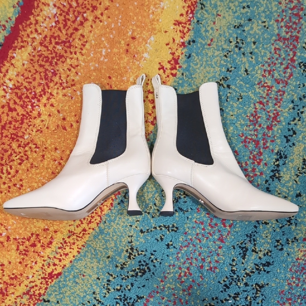 Sam Edelman White & Black Chelsea Ankle Boots Kitten Heel Size 5 - Picture 2 of 7